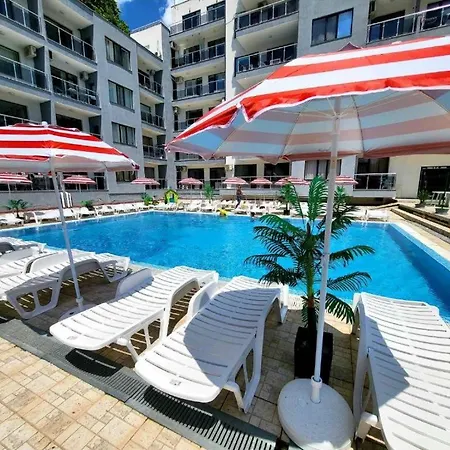 2-bed,2-bath, Free Private Parking Apartamento Golden Sands